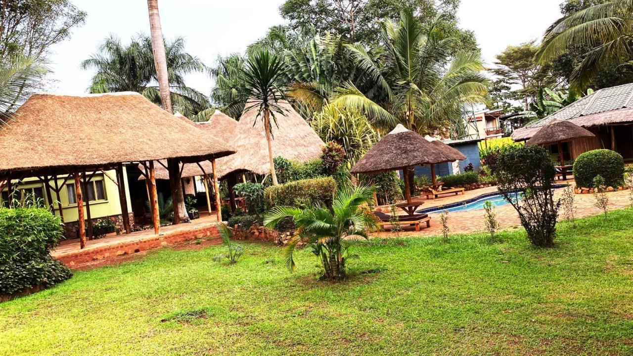 Afro Smile Hotel And Guest House-Jinja Exterior photo